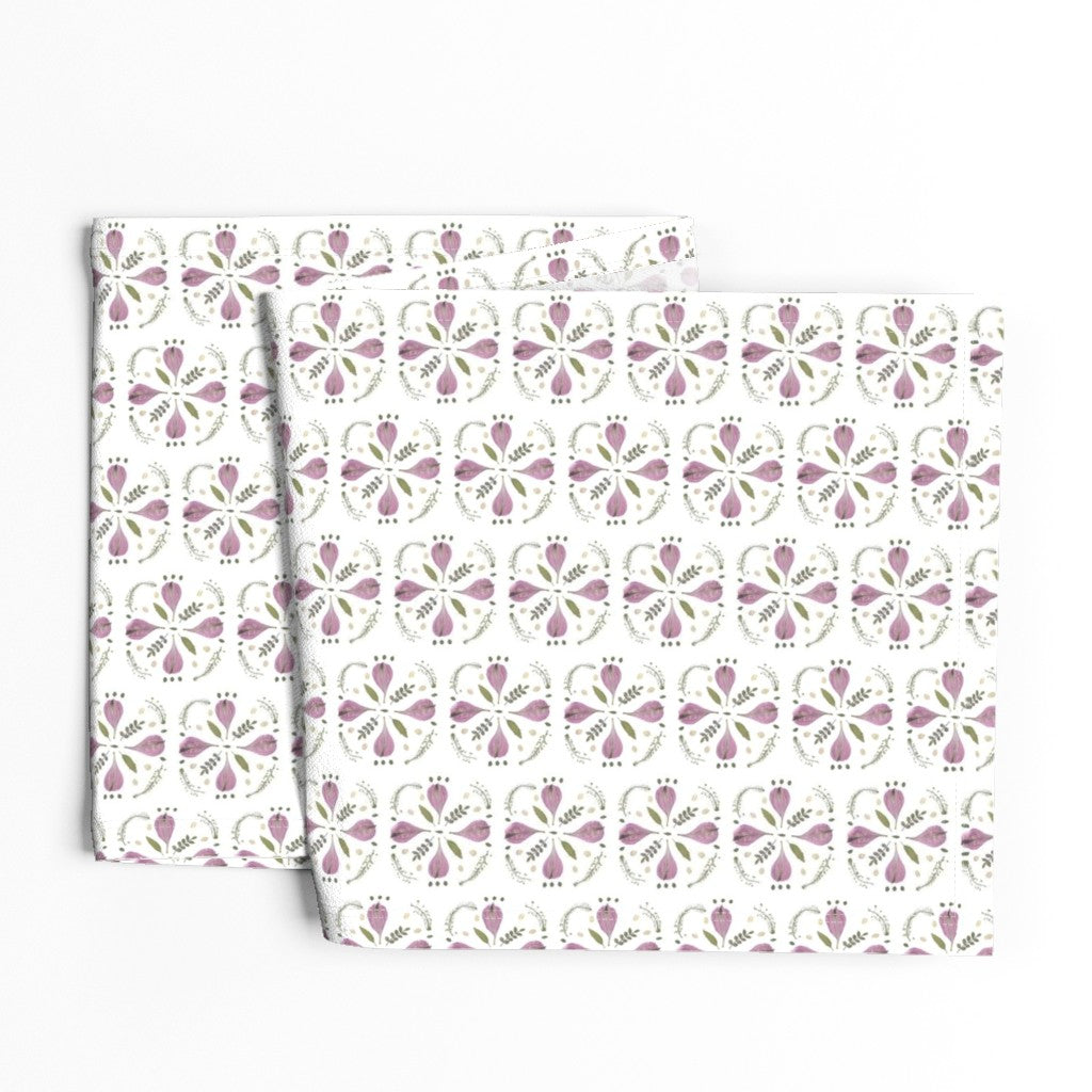 Energy in Motion Table Runner